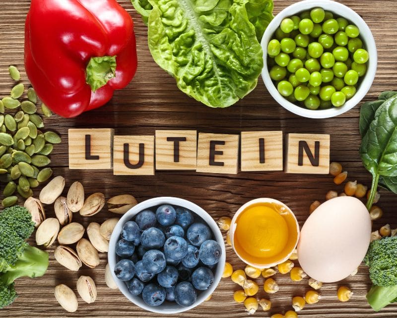 Lutein là gì và vai trò đối với sức khỏe đôi mắt